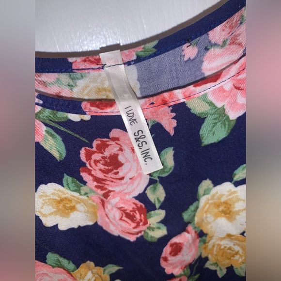 I Love S&S Inc Navy Pink Floral Romper with Pockets Elastic Waistband - Size S/M - Picture 6 of 10